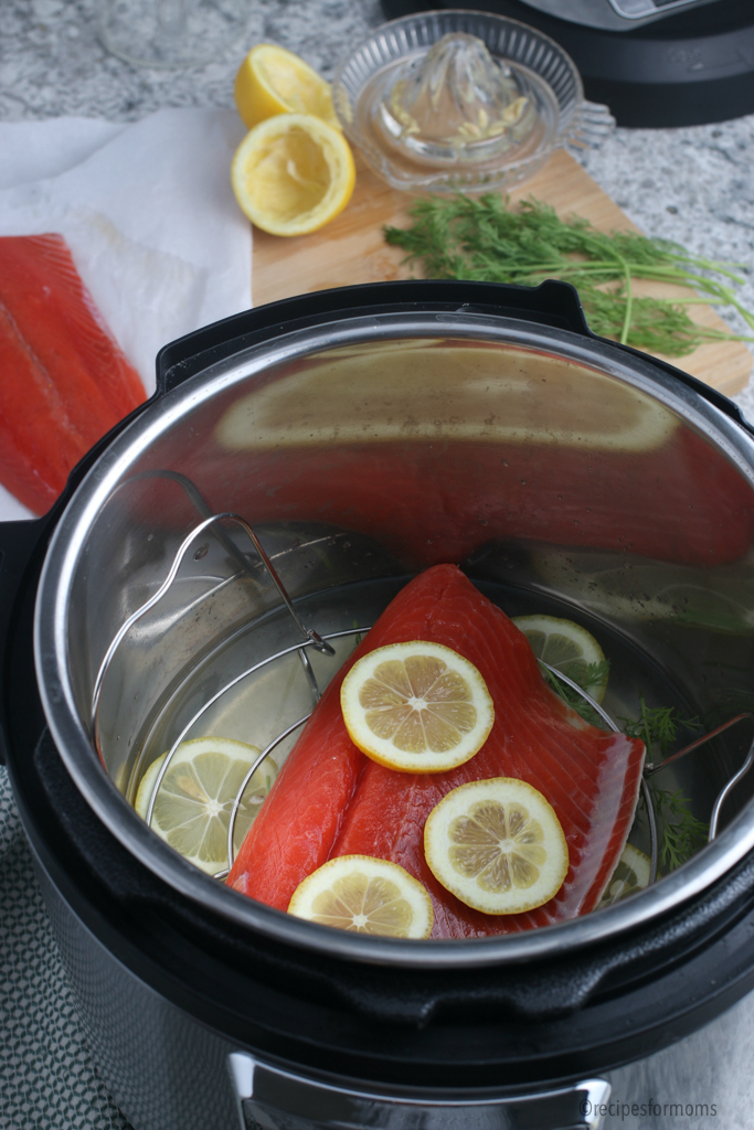 Uncooked Salmon in Instant Pot with Lemon slices