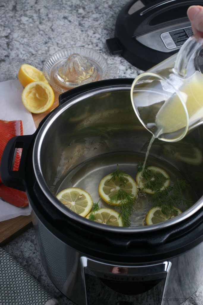 Pouring Lemon juice in Instant Pot